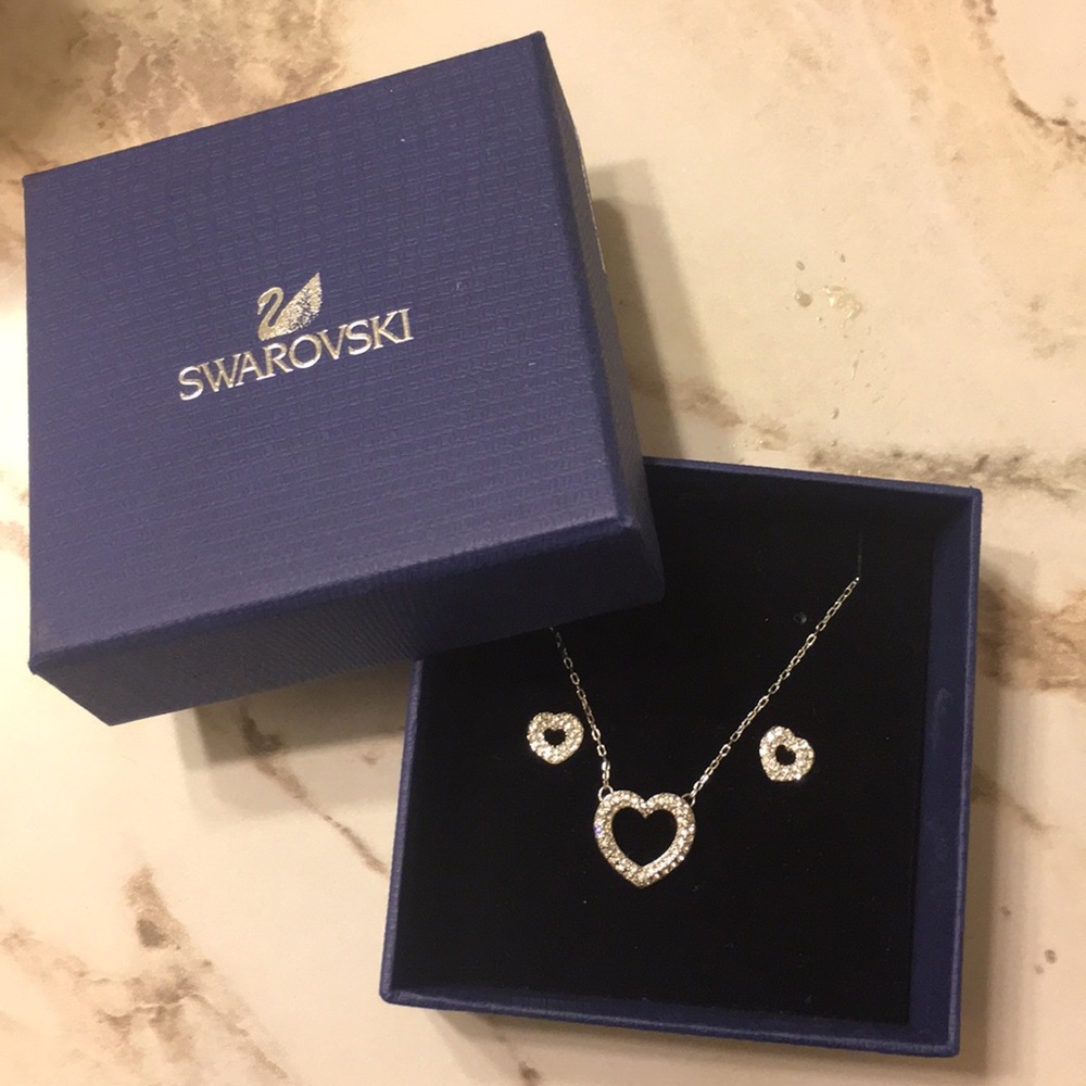 Swarovski- Heart Necklace & Earrings Set